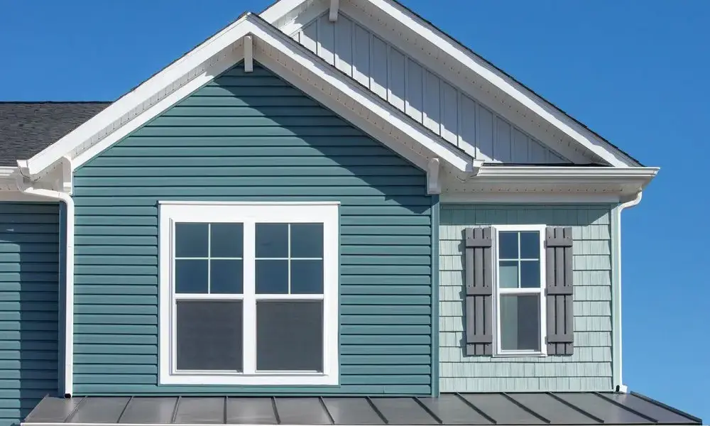 Roof repair and inspection services in Crowley